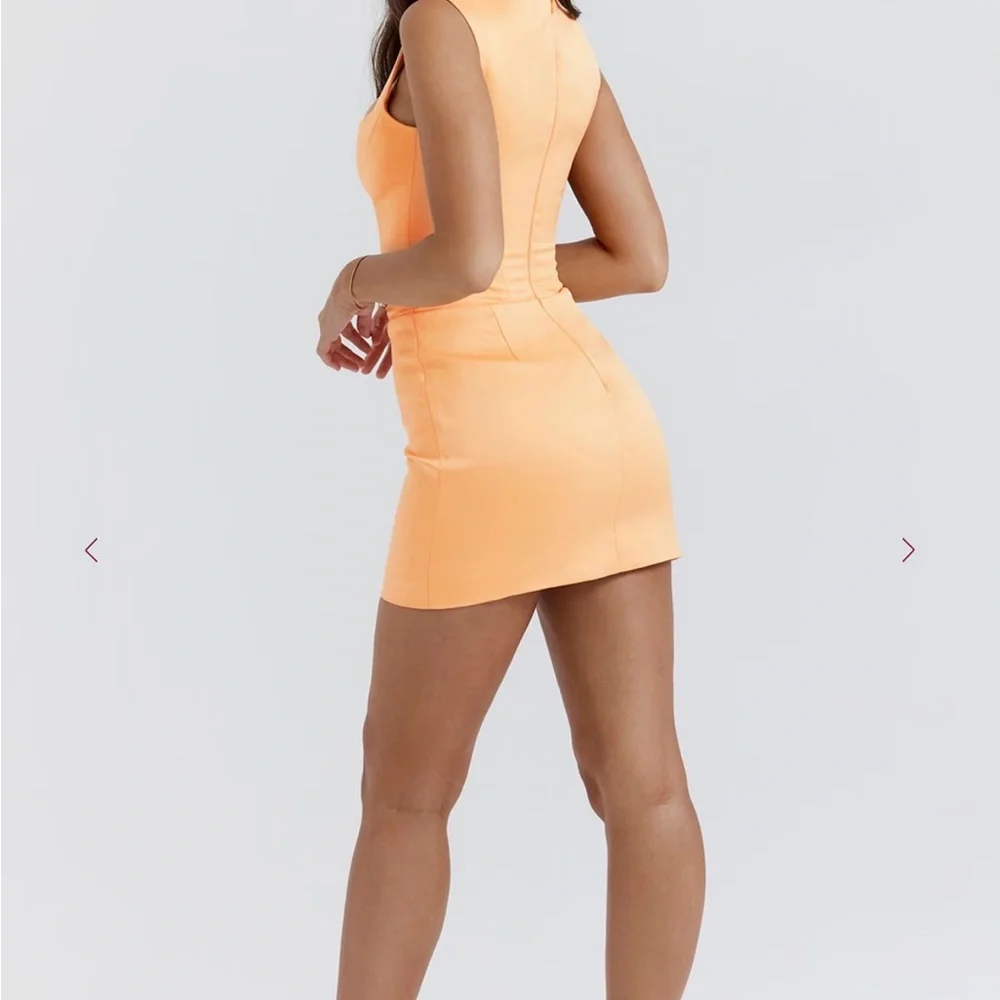 House of CB ENYA Apricot Corset Mini Dress M - Picture 3 of 7